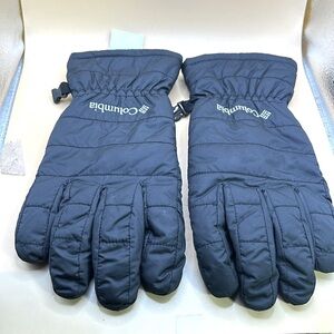 Columbia NWOT Women’s Puffy Gloves size large in excellent condition